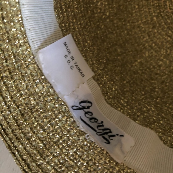 Vintage Gold Lame Molded Hat - Picture 6 of 6
